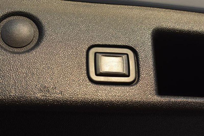 Used 2024 Chevrolet Equinox LTImage 19