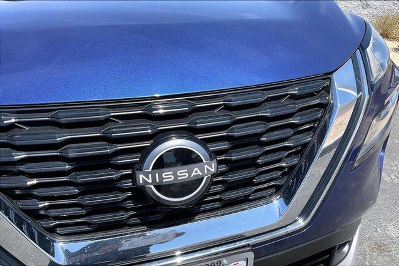Used 2023 Nissan Rogue SVImage 30