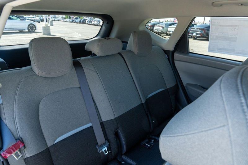 New 2027 Kia Seltos LXImage 18