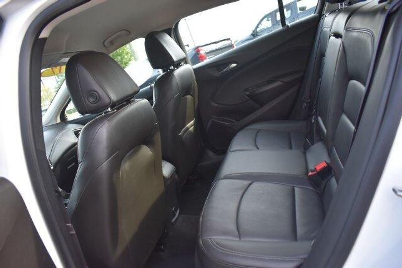Used 2017 Chevrolet Cruze PremierImage 17