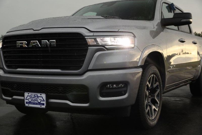 2025 RAM 1500 Laramie Crew Cab 4x4 5