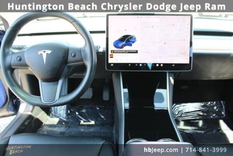 2019 Tesla Model 3 Standard Range PlusImage 12