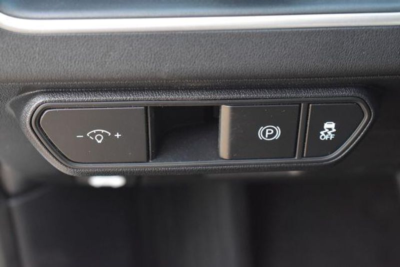 New 2026 Kia K4 LXSImage 20