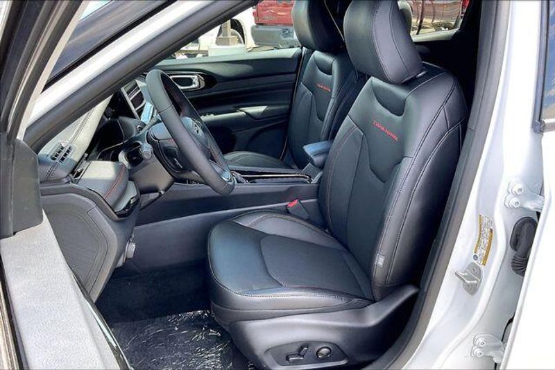 New 2026 Jeep Compass Trailhawk 4x4Image 8