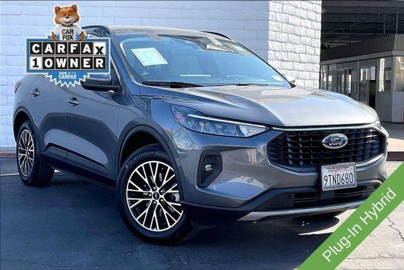 Used 2025 Ford Escape BaseImage 12