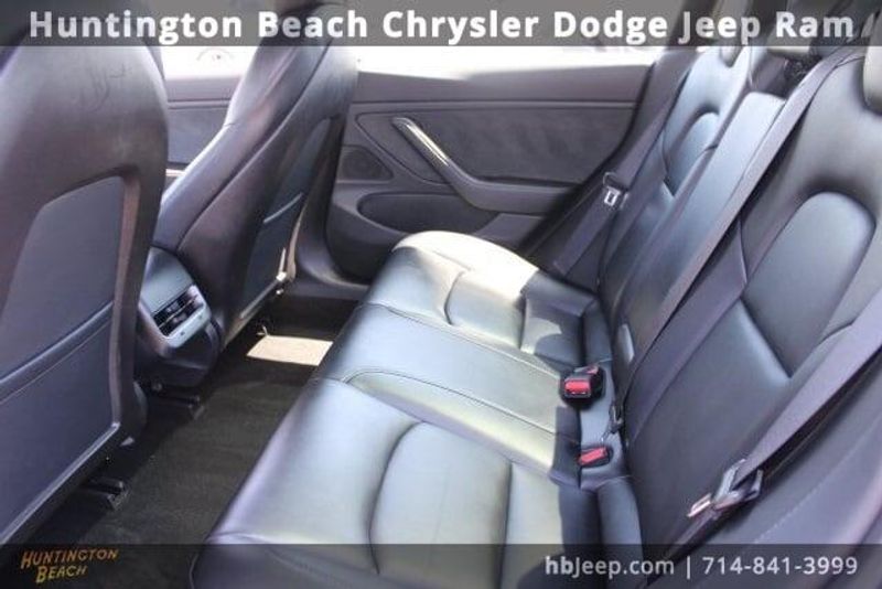 2019 Tesla Model 3 Standard Range PlusImage 28