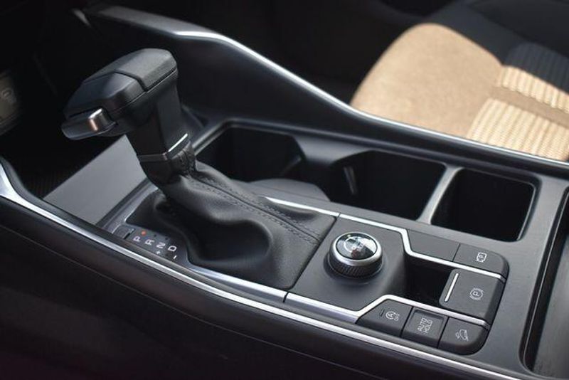 New 2025 Kia Sorento LXImage 22