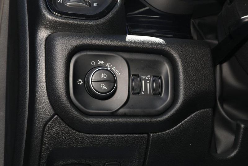 2025 RAM 1500 Rebel Crew Cab 4x4 5