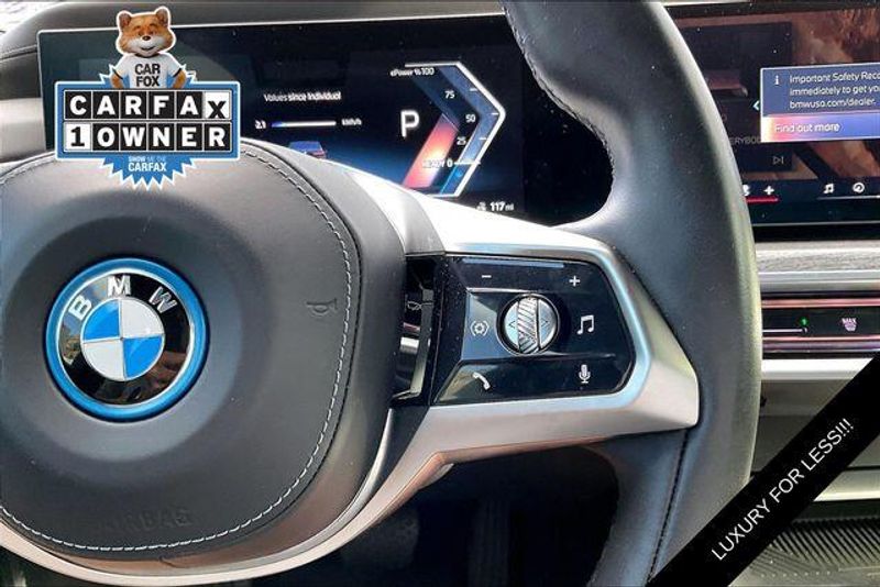Used 2023 BMW i7 xDrive60Image 19