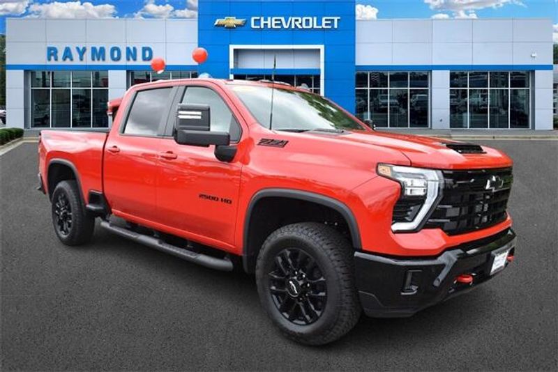 New 2025 Chevrolet Silverado 2500HD LTImage 10