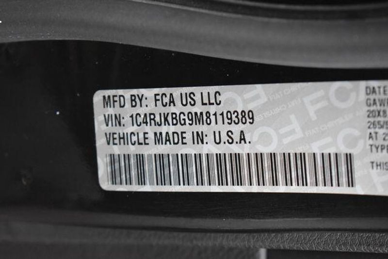 Used 2021 Jeep Grand-Cherokee-L LimitedImage 44