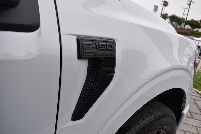 New 2025 Ford F-150 LariatImage 5