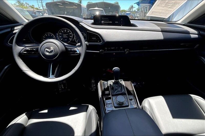 Used 2025 Mazda CX-30 2.5 S Select SportImage 11
