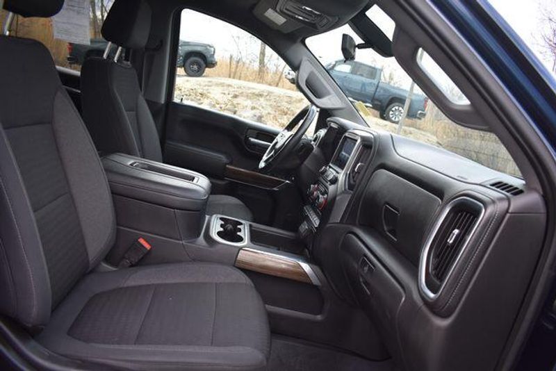 Used 2021 Chevrolet Silverado 1500 RSTImage 15