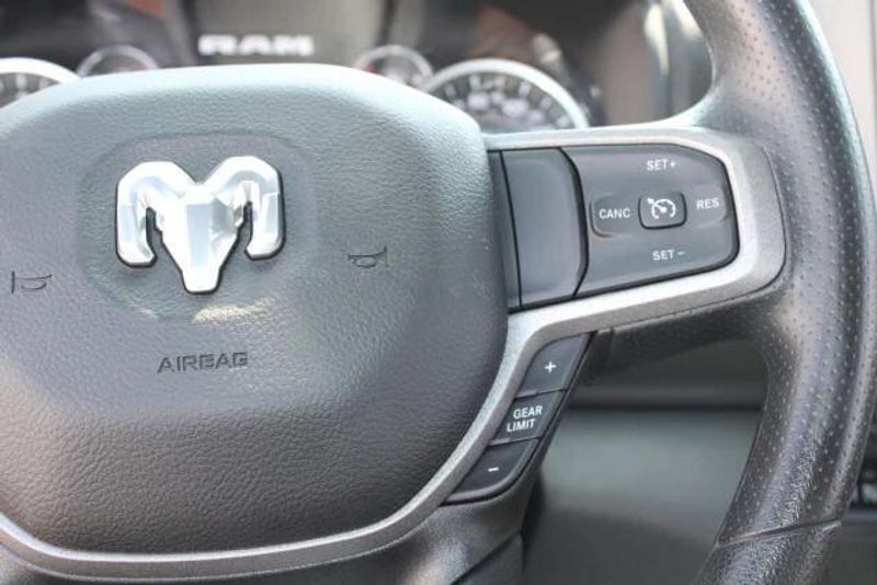 2024 RAM 2500 Tradesman Regular Cab Harbor BodyImage 21