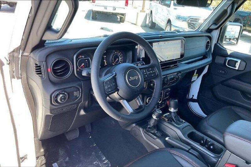 New 2027 Jeep Gladiator Rubicon 4x4Image 6