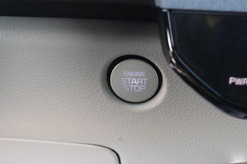 New 2026 Kia Carnival Hybrid EXImage 35