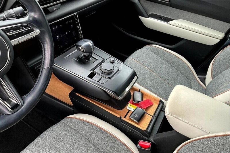 2022 Mazda MX-30 EV Premium PlusImage 10