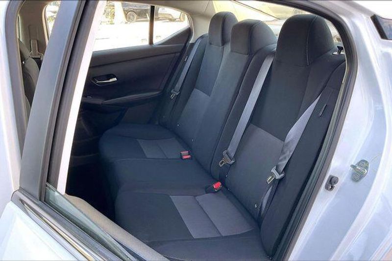 Used 2023 Nissan Sentra SVImage 25