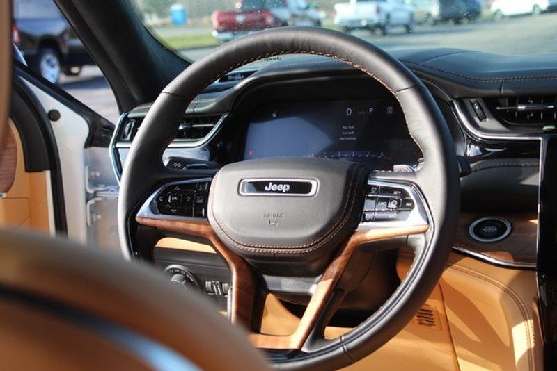 New 2024 Jeep Grand Cherokee Watson Ludington Chrysler Ludington, MI 49431