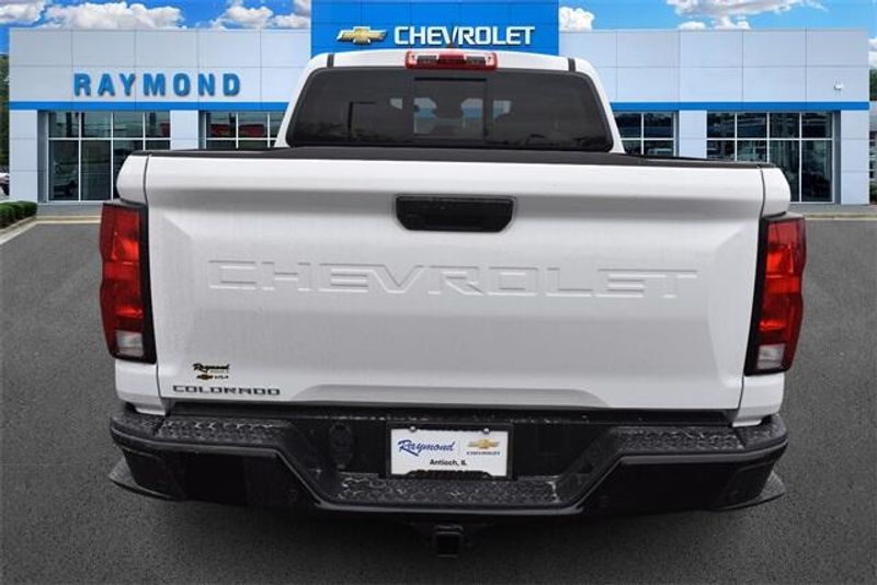 2025 Chevrolet Colorado Work TruckImage 4