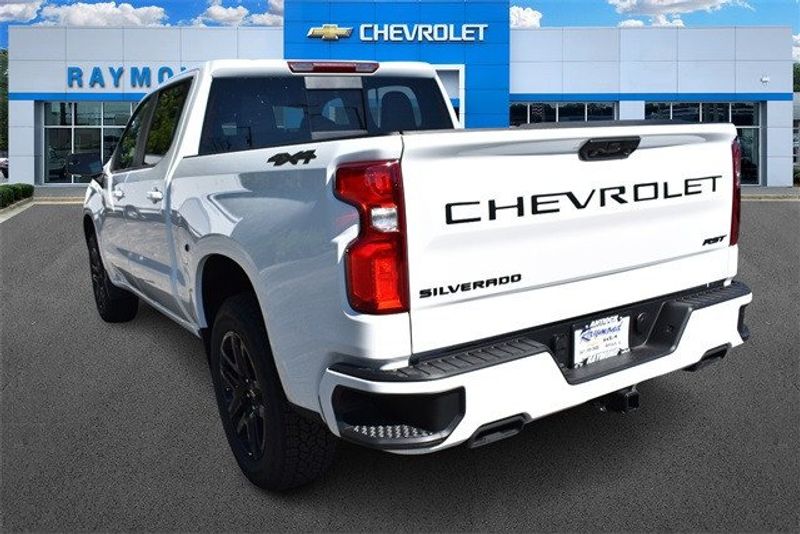 2024 Chevrolet Silverado 1500 RSTImage 7