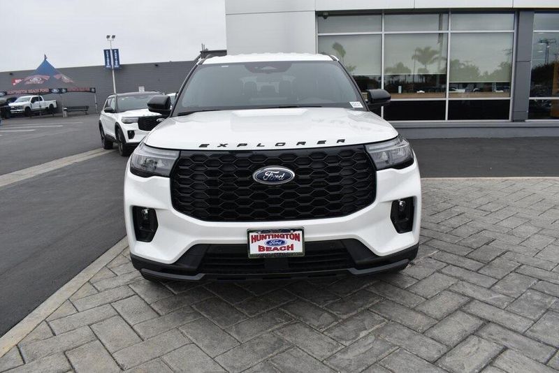 New 2025 Ford Explorer ST-LineImage 27