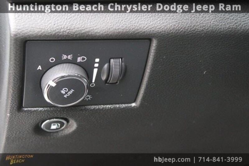 2022 Jeep Grand Cherokee WK Laredo XImage 12