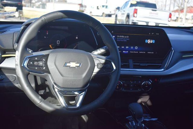 New 2026 Chevrolet Trax LTImage 19