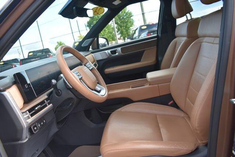 Used 2024 Hyundai Santa Fe LimitedImage 25
