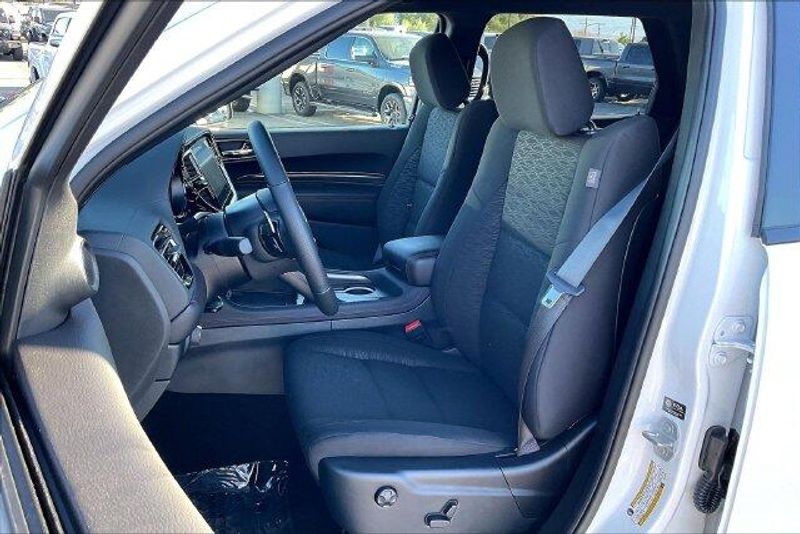 New 2027 Dodge Durango Gt Hemi V8 AwdImage 8