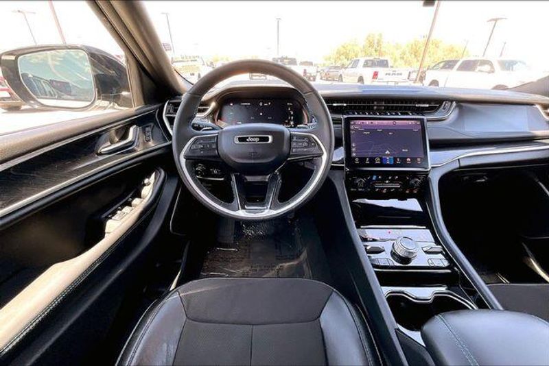 Used 2023 Jeep Grand Cherokee 4xe Trailhawk 4xeImage 4
