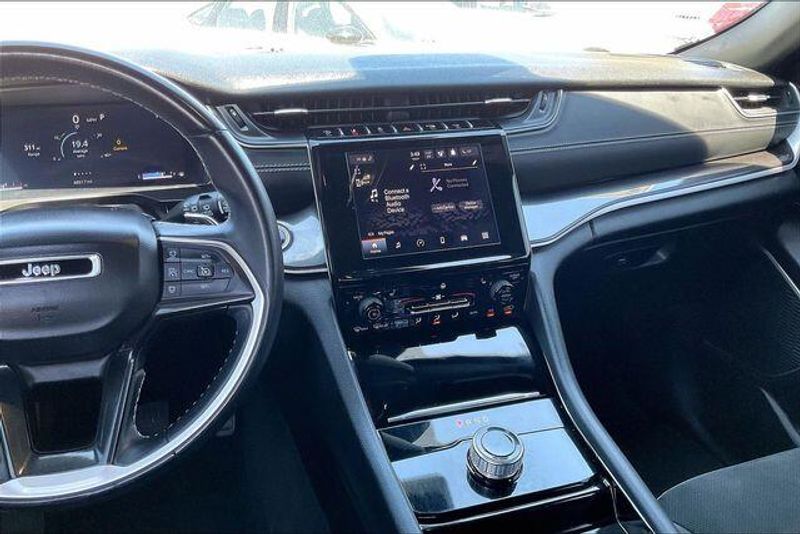 Used 2021 Jeep Grand Cherokee L AltitudeImage 5