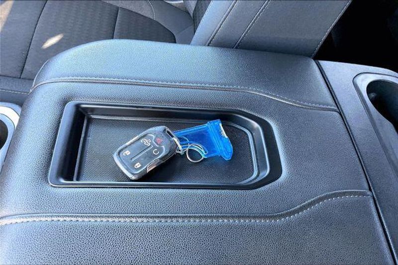 Used 2020 Chevrolet Silverado 1500 RSTImage 11