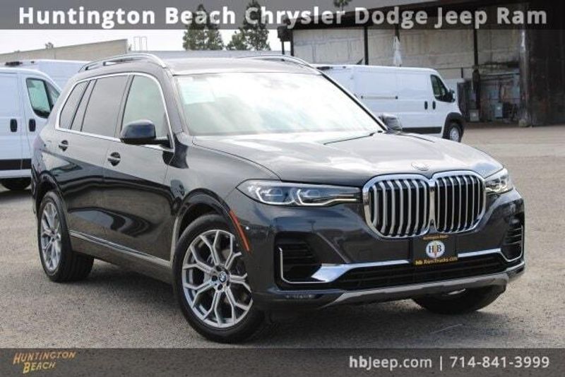 2020 BMW X7 xDrive40iImage 1