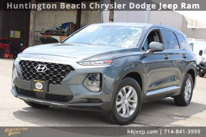2020 Hyundai Santa Fe SEImage 8