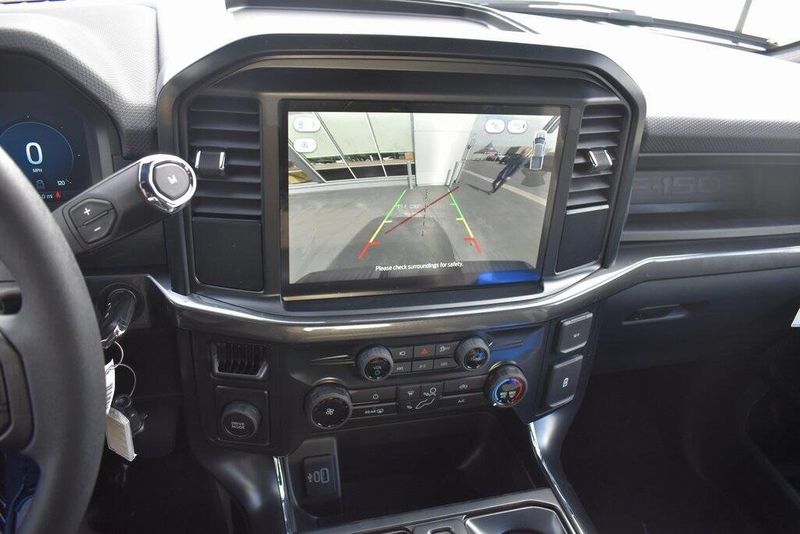 2025 Ford F-150 STXImage 18