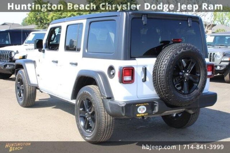 2022 Jeep Wrangler Unlimited Sport AltitudeImage 3