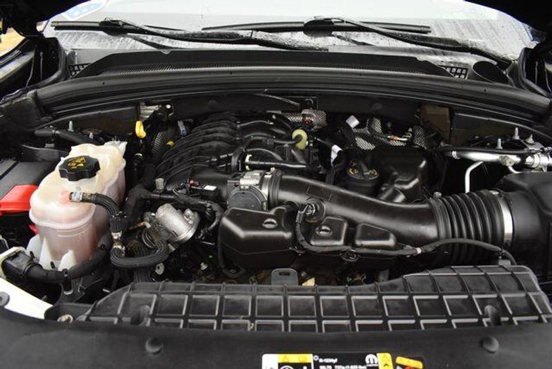 Used 2021 Jeep Grand-Cherokee-L LimitedImage 41