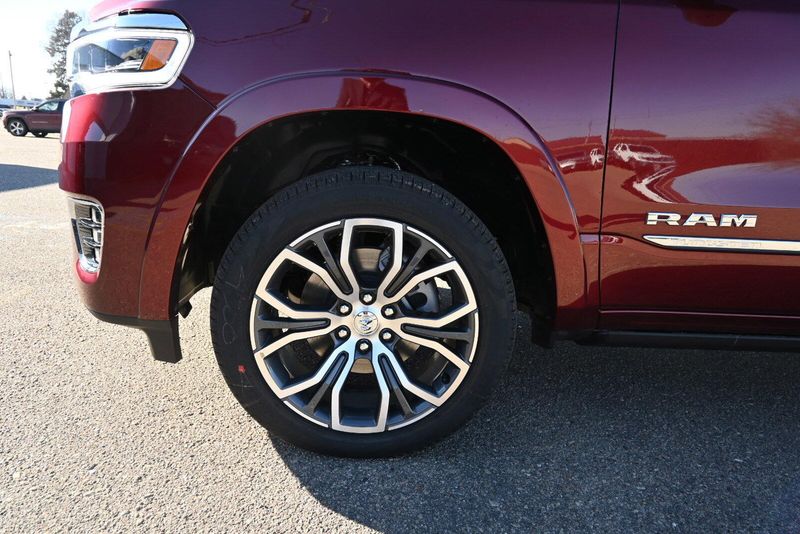 2025 RAM 1500 TungstenImage 7