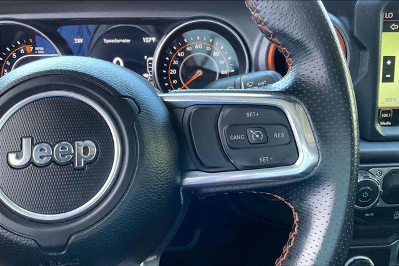 Used 2023 Jeep Gladiator MojaveImage 18
