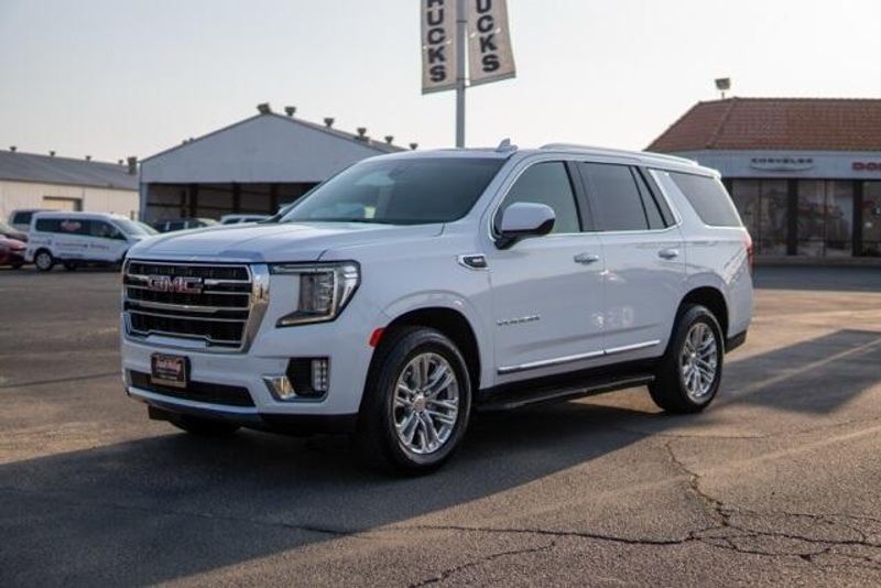 2021 GMC Yukon SLTImage 2