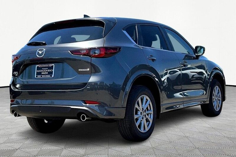 Used 2025 Mazda CX-5 2.5 S Select PackageImage 2