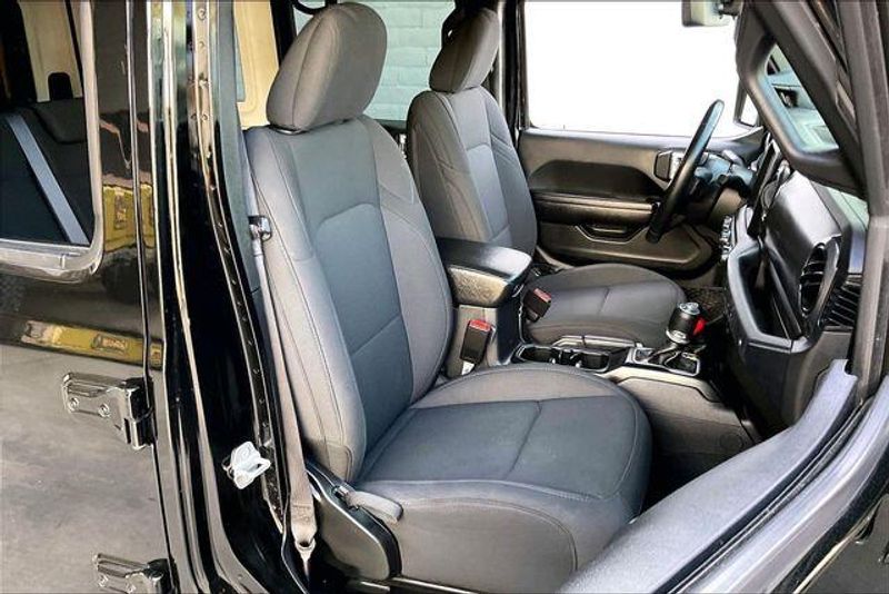 Used 2021 Jeep Wrangler Unlimited SportImage 6