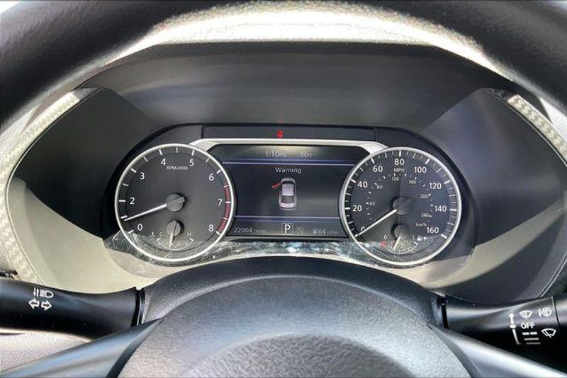 Used 2025 Nissan Sentra SVImage 20