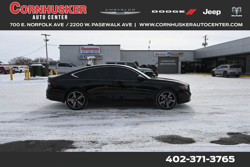 2024 Honda Accord Hybrid SportImage 1