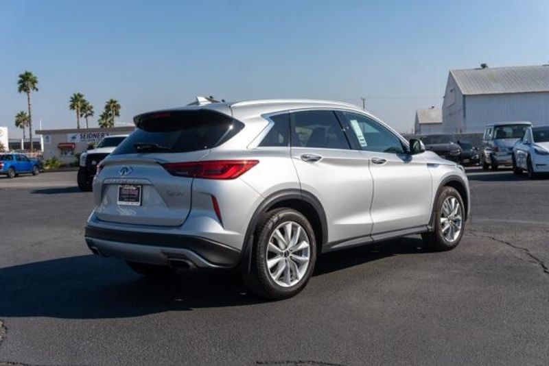 Used 2019 INFINITI QX50 LuxeImage 7