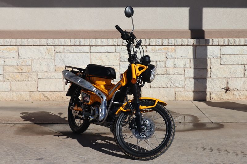 2024 HONDA TRAIL 125 TURMERIC YELLOW 