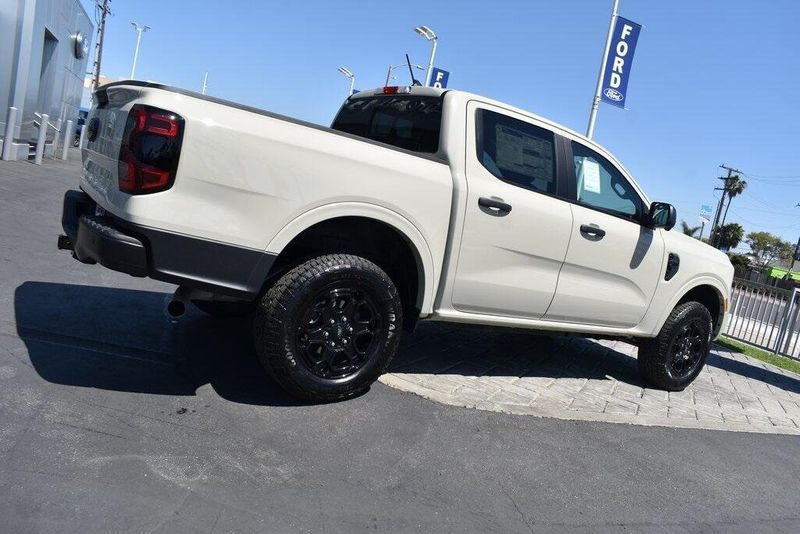 New 2025 Ford Ranger XLTImage 2
