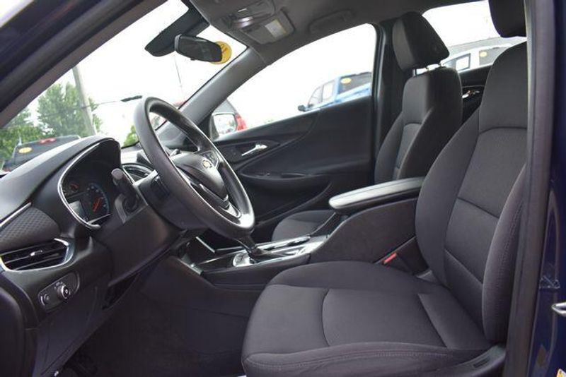 Used 2018 Chevrolet Malibu LTImage 22